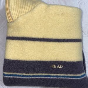 Head wool sweater